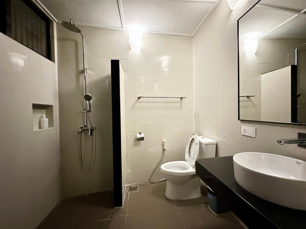Madras Inn 58-1 Private Bathroom 乔治敦 外观 照片