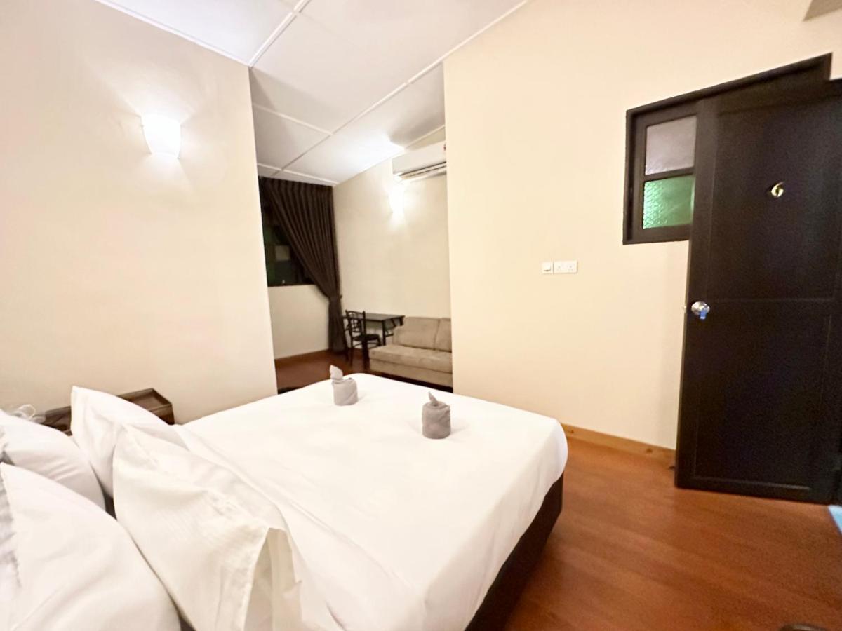 Madras Inn 58-1 Private Bathroom 乔治敦 外观 照片