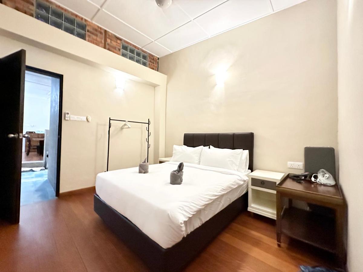 Madras Inn 58-1 Private Bathroom 乔治敦 外观 照片