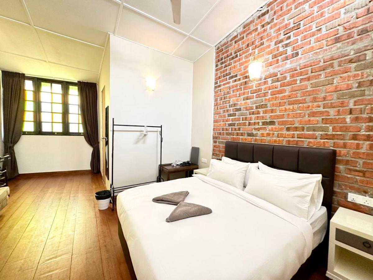 Madras Inn 58-1 Private Bathroom 乔治敦 外观 照片