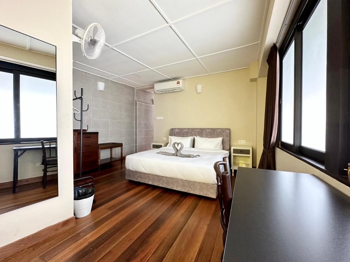 Madras Inn 58-1 Private Bathroom 乔治敦 外观 照片