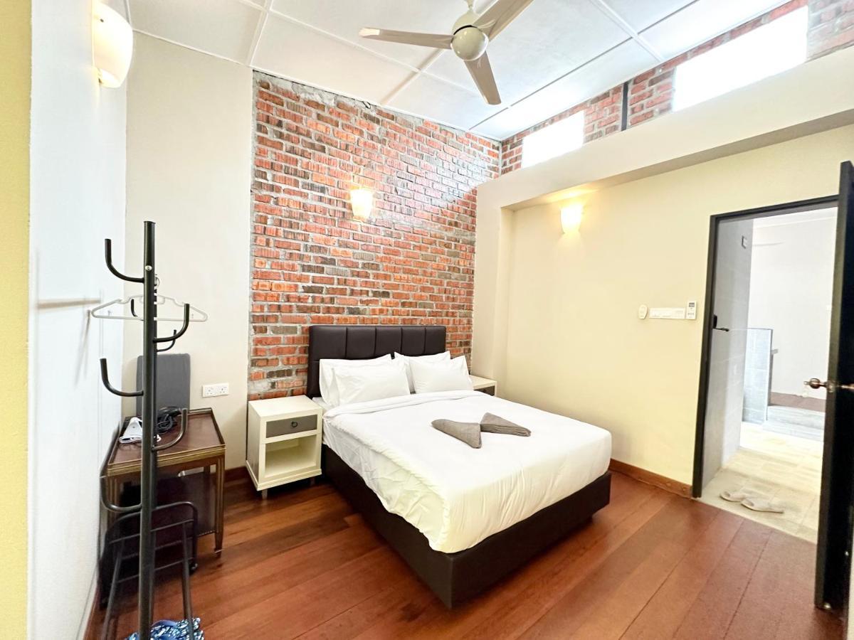 Madras Inn 58-1 Private Bathroom 乔治敦 外观 照片
