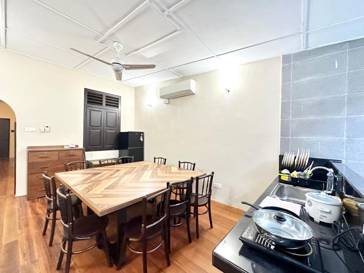 Madras Inn 58-1 Private Bathroom 乔治敦 外观 照片